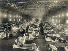 1024px-Camp_Funston,_at_Fort_Riley,_Kansas,_during_the_1918_Spanish_flu_pandemic