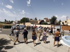 Protesta vecinal contra la okupación ilegal en Cadrete.