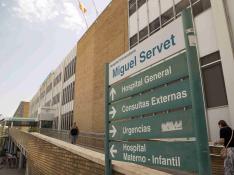 El Hospital Miguel Servet de Zaragoza, a la cabeza de hospitalizaciones por coronavirus en Aragón. gsc