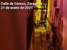 Dos viviendas afectadas por un incendio en una casa okupa de Zaragoza