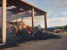 El último incendio afectó a un almacén de paja en el municipio de Benabarre.