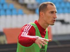 Radosav Petrovic en un entrenamiento con el Almería.