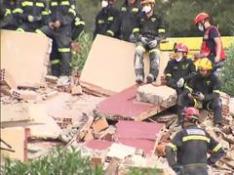 Encuentran el cuerpo de un menor en los escombros del edificio derrumbado en Peñíscola