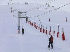 Nieve en la estación de esquí de Candanchú. gsc