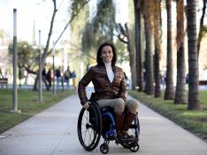 La nadadora paralímpica Teresa Perales anima en la UPV a soñar a lo grande y esforzarse por lograr las metas