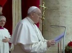 El Papa Francisco ofrece la tradicional bendición ‘Urbi et Orbi’
