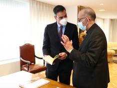 El jefe del Gobierno, Pedro Sánchez, se reúne con el presidente de la Conferencia Episcopal Juan José Omella