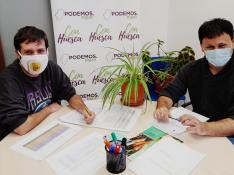 Guillermo Boix y Óscar Sipán, los dos concejales de Con Huesca Podemos Equo en el Ayuntamiento oscense.