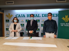 Firma convenio Deportes Caja Rural de Teruel