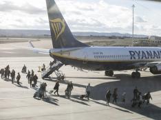 Vuelo de Ryanair desde el aeropuerto de Zaragoza. gsc