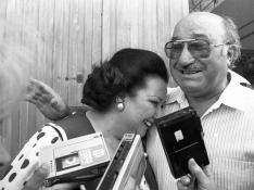 Montserrat Caballé y Bernabé Martí en el homenaje que recibió el tenor a finales de los 80 en su pueblo natal, Villarroya de la Sierra. gsc