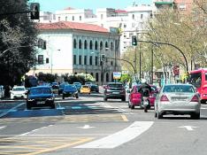 Vista del paseo de María Agustín de Zaragoza, una de las vías que concentra más tráfico de la ciudad