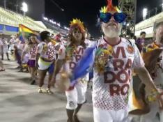 Brasil celebra su carnaval en plena Semana Santa