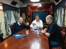 Macron, Scholz y Draghi en el tren que les lleva a Kiev