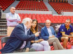 Azcón da la bienvenida a la selección española de baloncesto