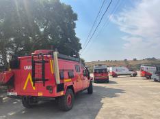 El incendio de Casas de Miravete, que ha cortado la A-5, sigue complicado