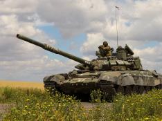 Un tanque ruso en la región de Zaporya.