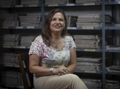 Carmen Marta, investigadora y catedrática de Periodismo, en el archivo de HERALDO.