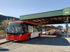 Los vecinos de Sabiñánigo tendrán una reducción del 30% en el abono del transporte urbano durante cuatro meses.