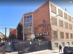 El suceso ocurrió a las puertas del colegio Vedruna, situado en el madrileño distrito de Carabanchel
