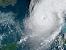 -Florida siente ya el azote del huracán Ian
