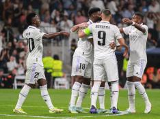 Los jugadores del Real Madrid celebrando uno de los goles de su equipo