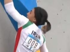 La iraní Elnaz Rekabi, sin hiyab durante la competición.