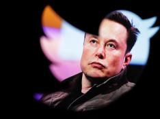 Elon Musk se convierte en el dueño de Twitter.