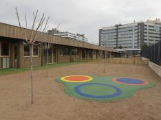 Exterior de la nueva escuela infantil de Parque Venecia