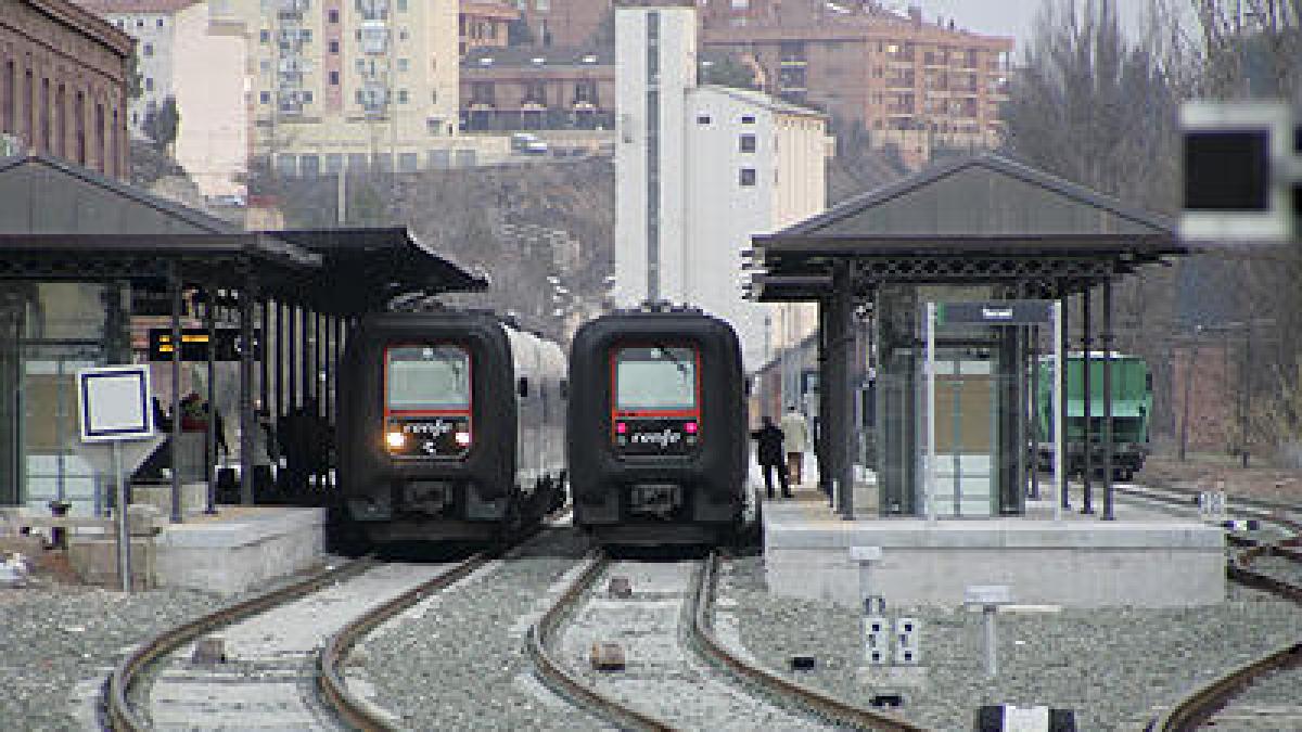 Renfe Incorpora Seis Nuevas Paradas Facultativas Entre Zaragoza Y ...