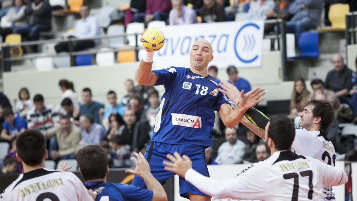 ?El BM Aragón necesita ganar Noticias de Balonmano Aragón en Heraldo.es
