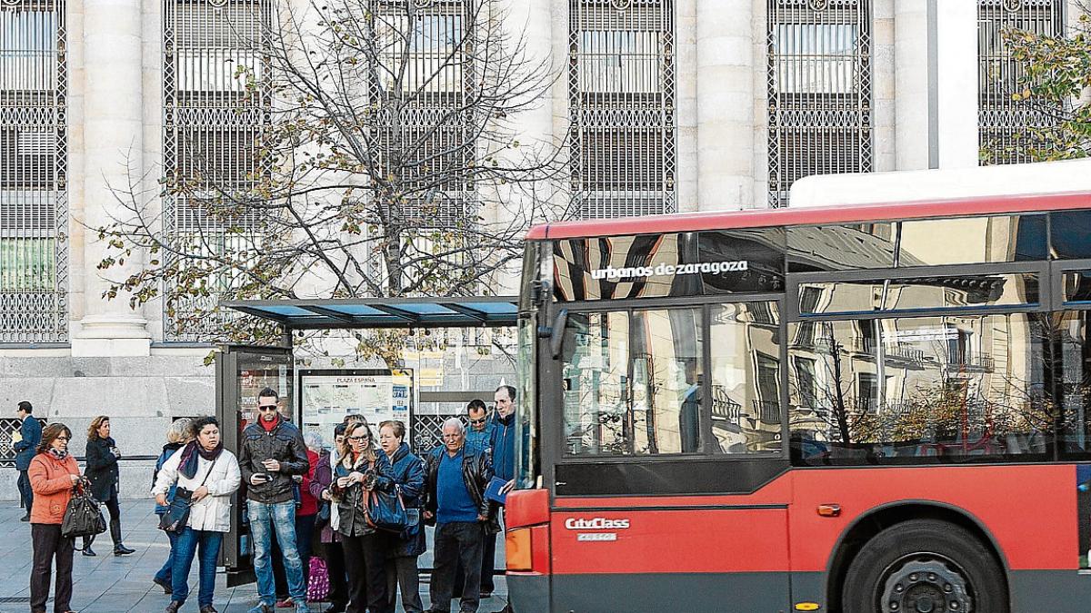 Las líneas de autobús más demandadas y con itinerarios más largos son ...