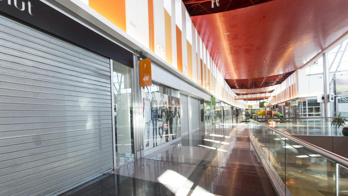 Plaza Imperial está en venta por la sexta parte de lo que costó levantar el centro comercial