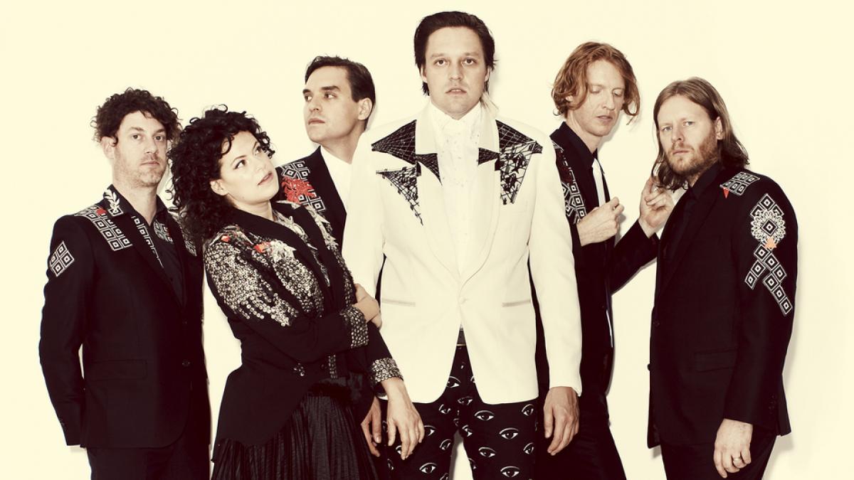 Arcade Fire vuelven a apelar (con éxito) a la masa en 'WE', su sexto disco