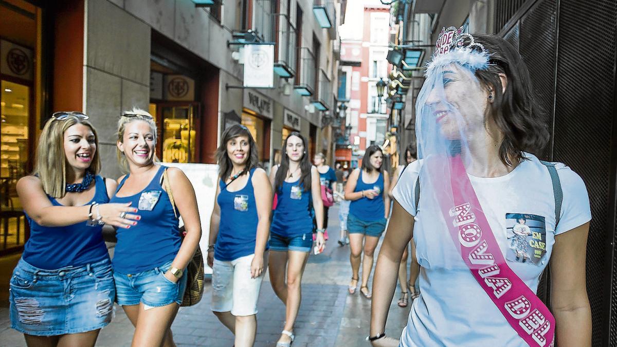 Fiestas para solteros la roda Fiestas para solteros la roda
