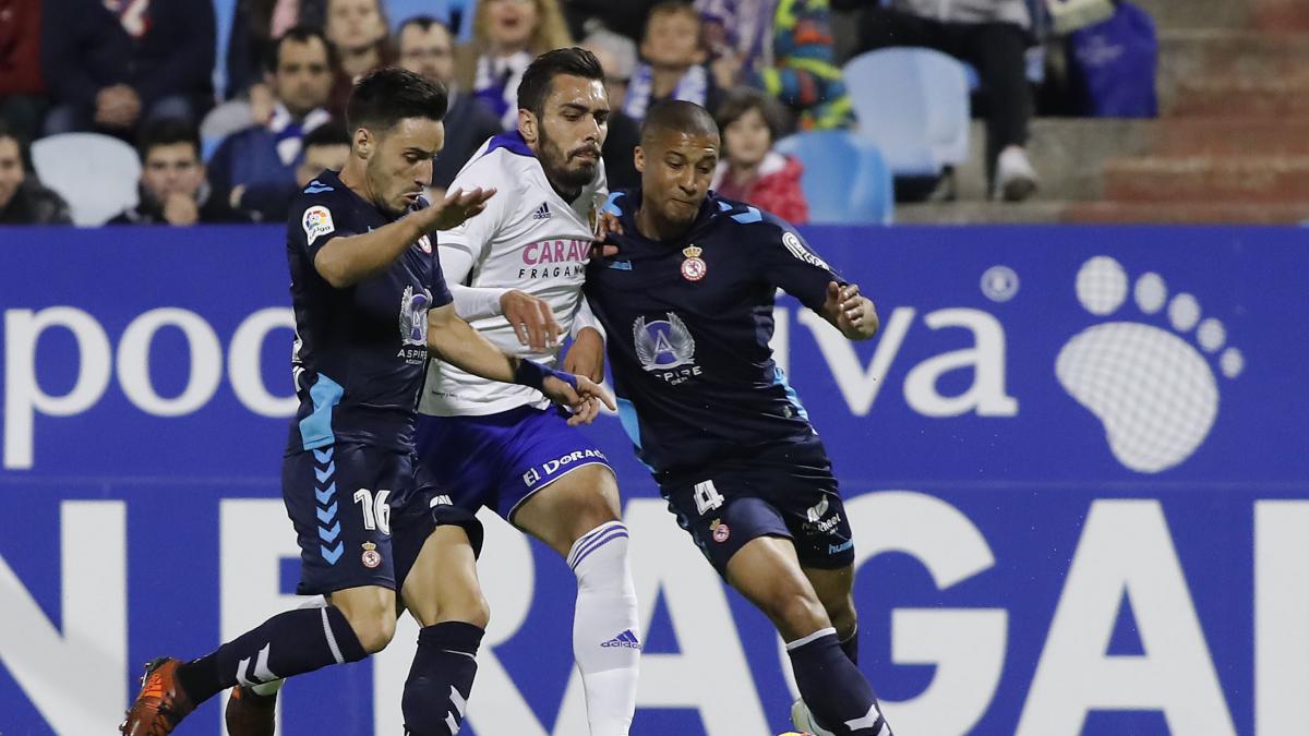 El Real Zaragoza Se Vuelve A Atascar En El Empate Frente A La Cultural ...