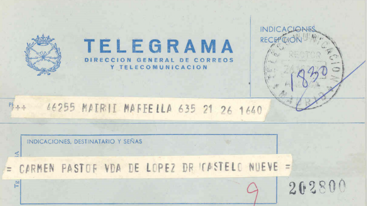 Телеграмма ис. Размер картинки для телеграма. Розовое поле для телеграма. Обложка для телеграма игры. Елезавета ИС телеграма.