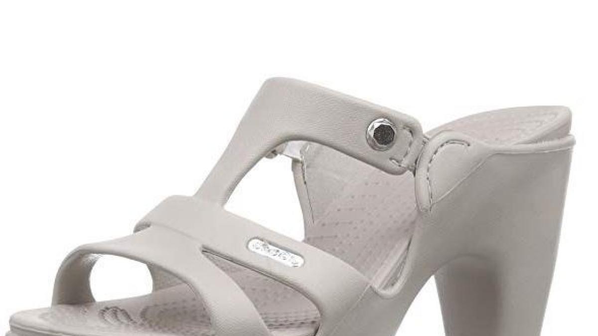 Las sandalias de tacón de Crocs arrasan en ventas pero todavía se pueden  comprar por Internet, Escaparate: compras y ofertas