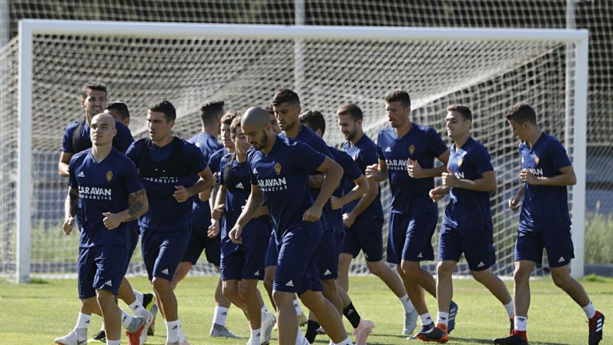 Real Zaragoza Lalo Los Representantes Las Novaciones De Los Canteranos Pombo Salta Con 