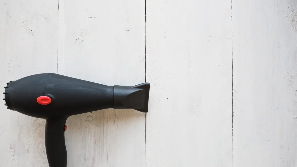 Secador de pelo: cinco usos más allá del baño | Noticias de vivienda en