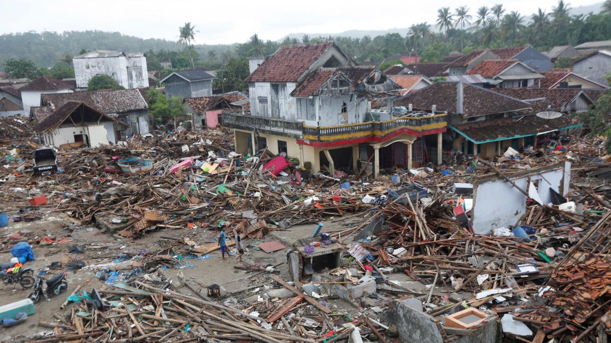 цунами в индонезии
