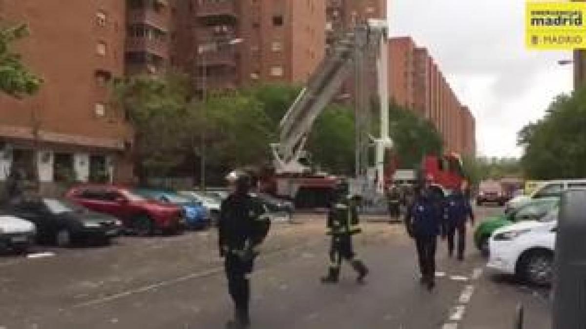 Dieciséis Heridos Leves Una De Ellas Por Quemaduras Por La Explosión De Un Edificio En Vallecas 4232