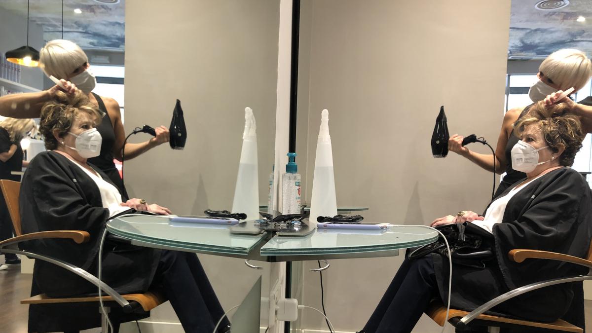 El sector de la peluquería y estética se hunde un 35,7 en