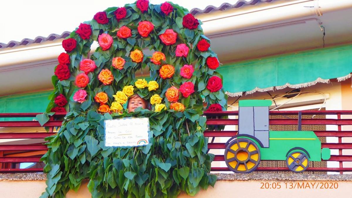 Refranes, chopo y rosas para festejar desde casa San Isidro en Sariñena