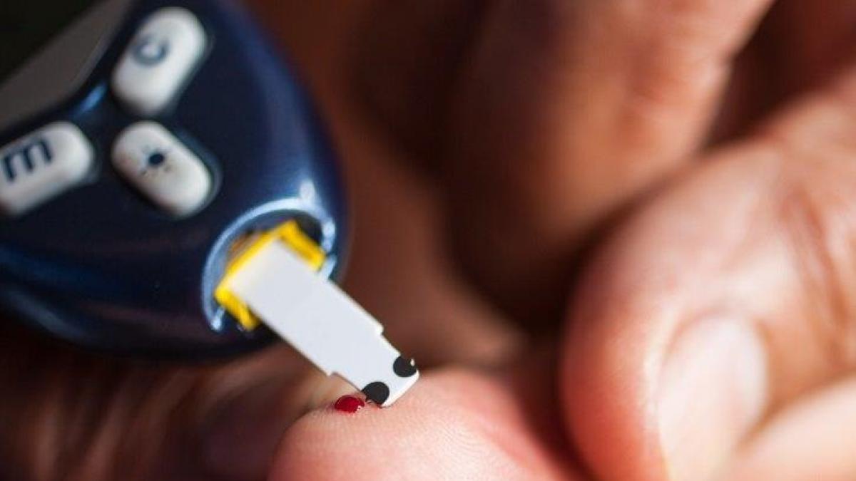 Miles de diabéticos se beneficiarán de un nuevo dispositivo para vigilar la  glucosa