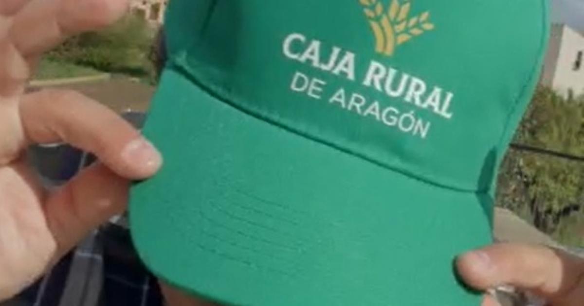 Pensar en el futuro guirnalda igualdad Vacaciones "por la gorra" con Caja Rural de Aragón