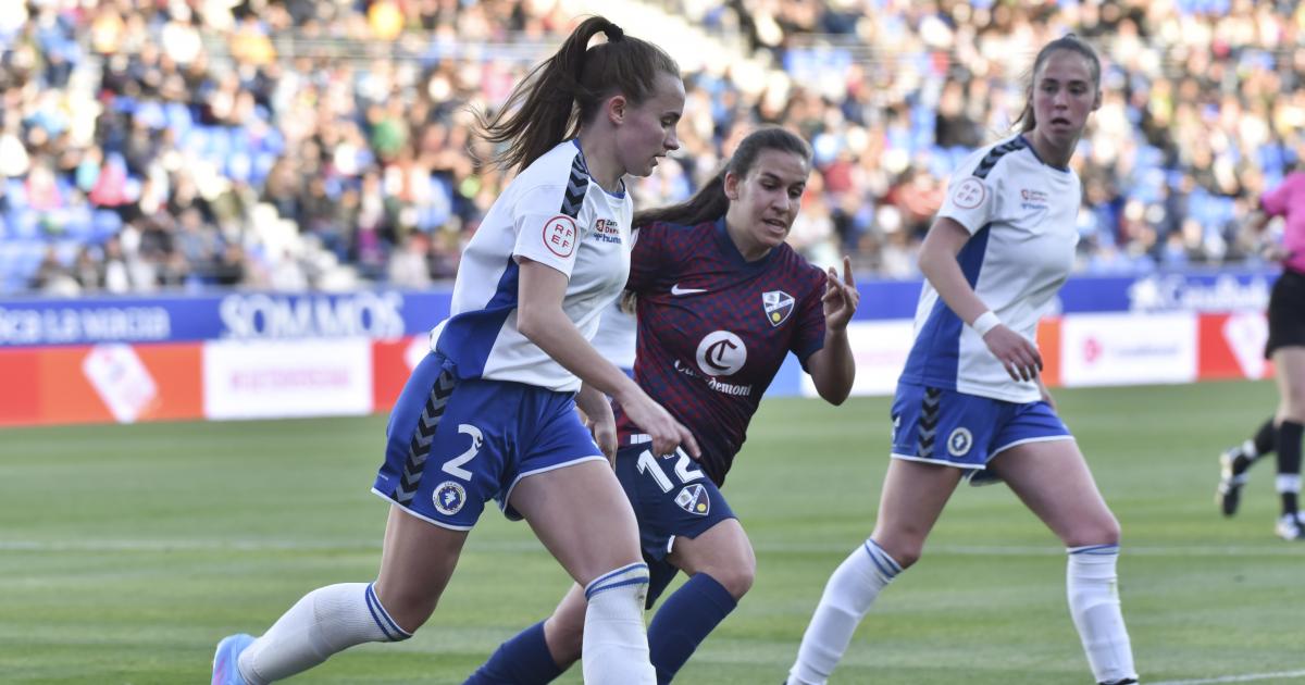 Huesca disfruta de la gran fiesta del fútbol femenino