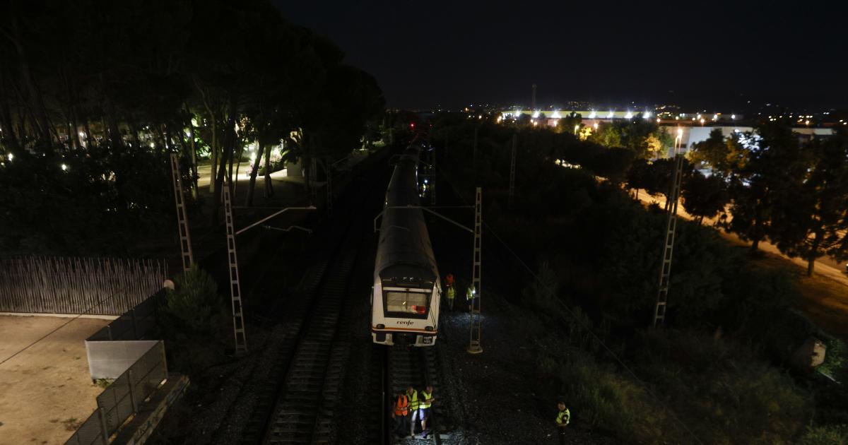 Treinta heridos en el choque de dos trenes