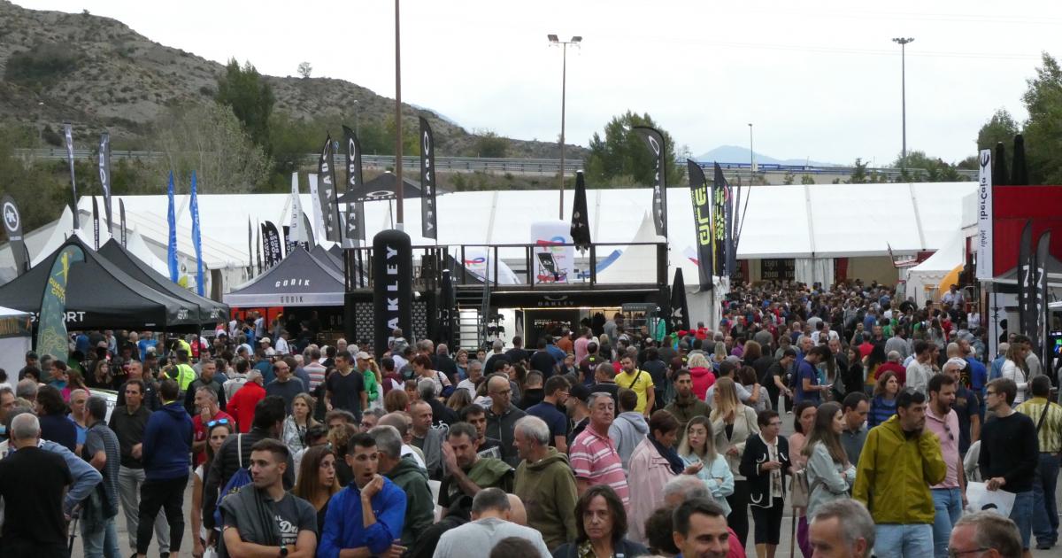 Todo listo en Sabiñánigo para la Quebrantahuesos 2022 Imágenes