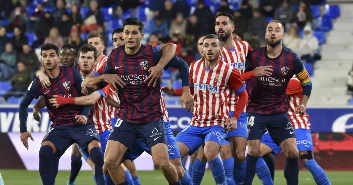 Sporting de Gijón - Huesca, en directo